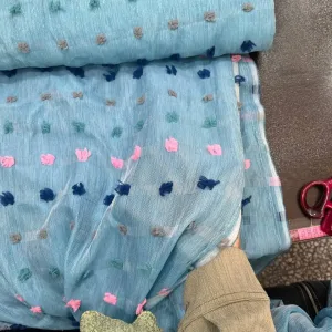 پرده ای پوم پوم آبی روشن